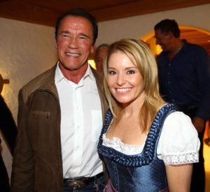Arnold Schwarzenegger and Eleanor Mondale image.