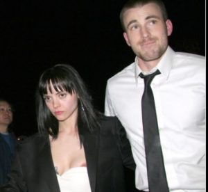 Chris Evans dated Christina Ricci