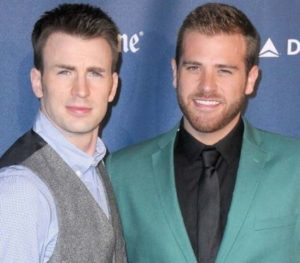 Chris Evans with his brother Scott Evans