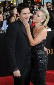 Jennie Garth and Peter facinelli image.