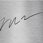 Peter Dinklage signature