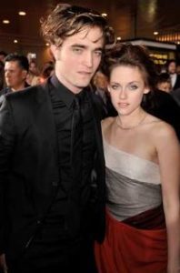Robert Pattinson dated Kristen Stewart