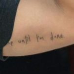 Taylor Lautner tattooed a sentence