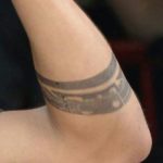 Taylor lautner hand tattoo
