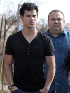 Taylor lautner with his father Daniel Lautner