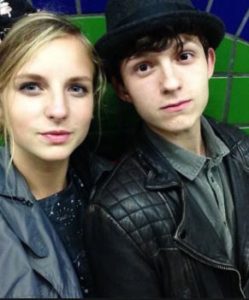 Tom Holland dated Elle Lotherington