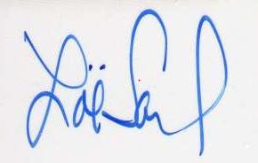 Zoe Saldana signature