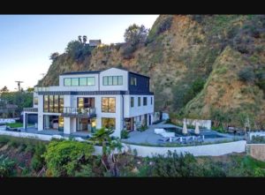 Demi Lovato Los Angeles house