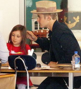 Justin Bie ber with his sister Jazmyn Bieber