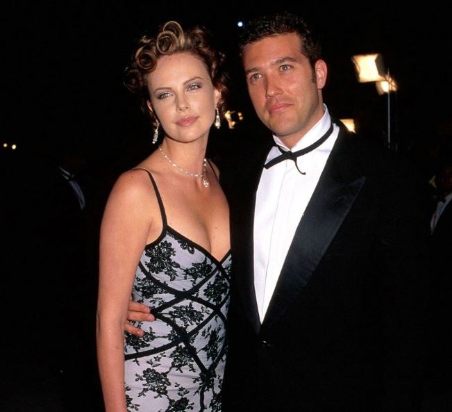 Charlize Theron and Craig Bierko dated