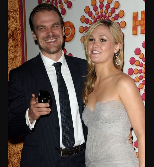 David Harbour and Julia Stiles dated