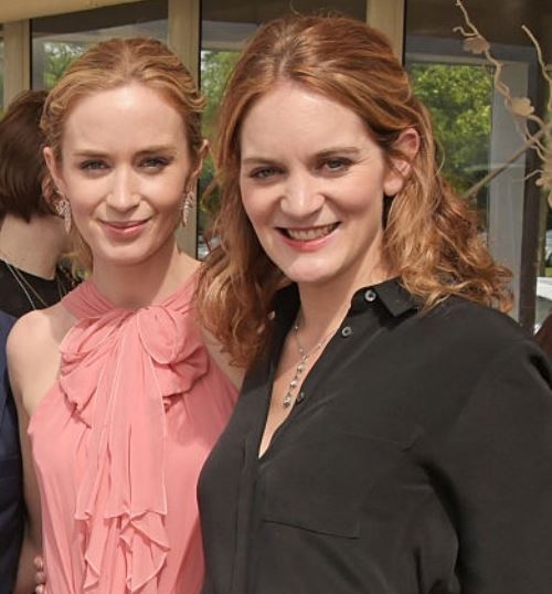 Emily Blunt with her sister Felicity