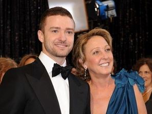 Justin Timberlake with his mother Lynn (Bomar) Harless