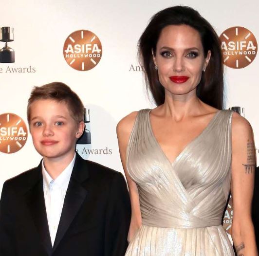 Angelina Jolie with daughter Shiloh Nouvel