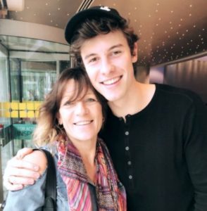Shawn Mendes with mother Karen Mendes image