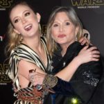 Billie Lourd with mother Carrie Fisher