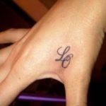 Khloe kardashian right hand tattoo