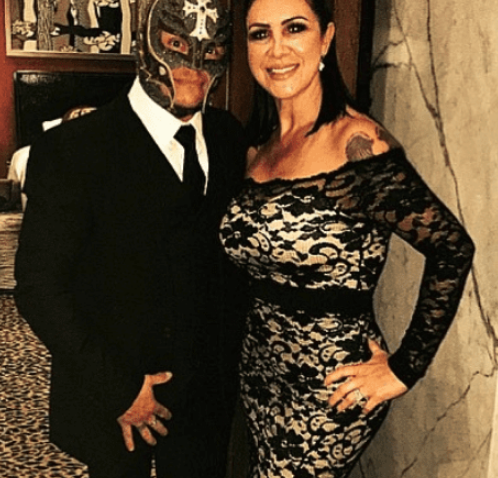 Rey Mysterio Bio Family Net Worth Wife Age Height And Much More