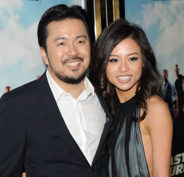 Justin Lin with wife Chen Yun-ing image