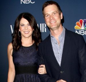 Lauren Graham with partner Peter Krause | Celebrities InfoSeeMedia