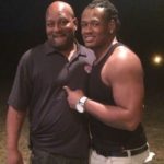 Dont'a Hightower with his father image