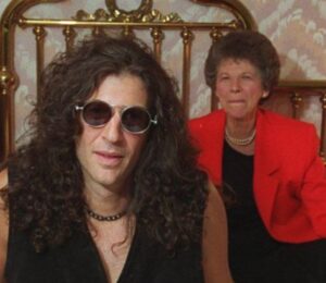 Ray Stern : Howard Stern's Mother | Facts You Didn’t Know About Her