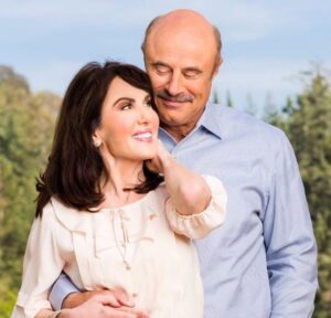 Robin McGraw : Dr. Phil's Wife - Facts You Didn’t Know Celebrities
