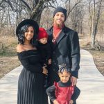 Darian Thompson with wife and kids