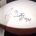 Avery Williamson signature