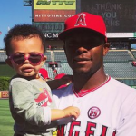 Justin Upton with his another daughter