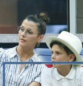 Who is John Edward Thomas Moynahan? Tom Brady and Bridget Moynahan's ...