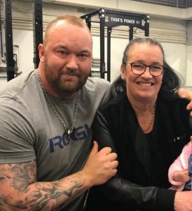 Hafthor Bjornsson with his mother Ragnheidur Margret Juliusdottir