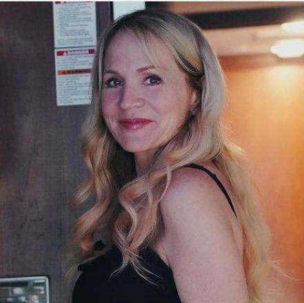 Alyvia Alyn Linda's mother Barbara Alyn Woods | Celebrities InfoSeeMedia