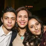 Jessica Hecht with her son and daughter