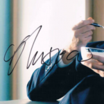 Oliver Masucci signature
