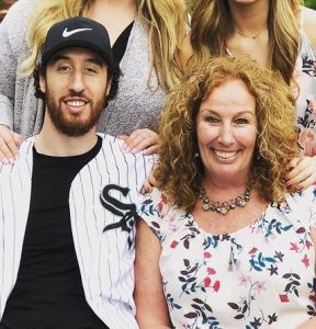 Frank Kaminsky with his mother Mary Kaminsky