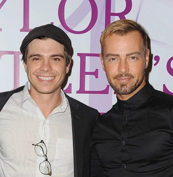 Andrew Lawrence with his brother Matthew Lawrence