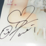Emi Takei signature