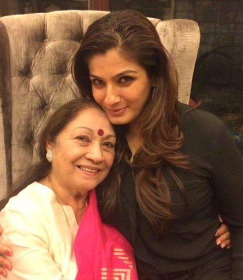 Raveena Tandon with her mother Veena Tandon