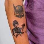 Christian Navarro's right hand tattoos