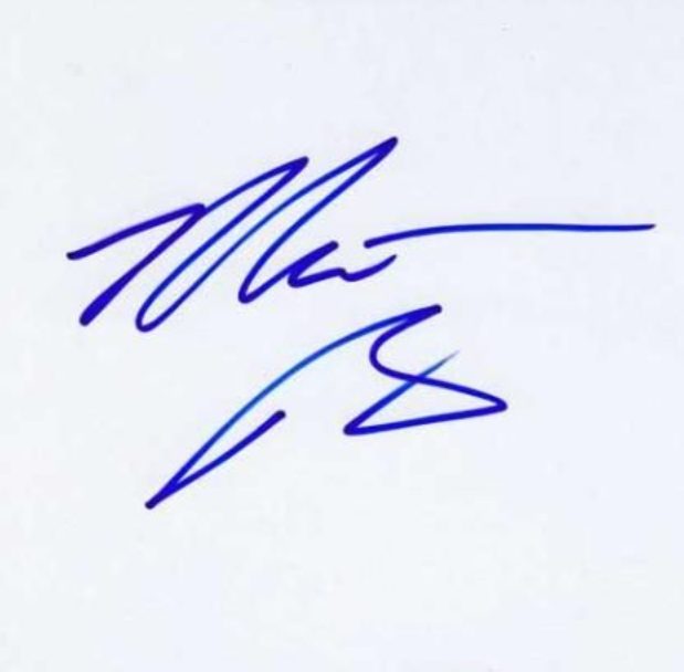 Matthew Perry signature