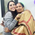 Afsana Khan with her mother Asha Begum image