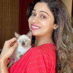 Shamita Shetty with her pet cat