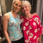 Carrie Underwood with her mother Carole Underwood