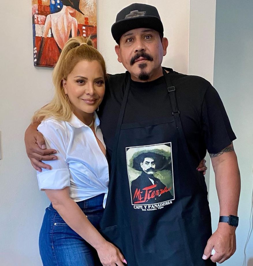 Emilio Rivera with his wife Yadi Rivera image