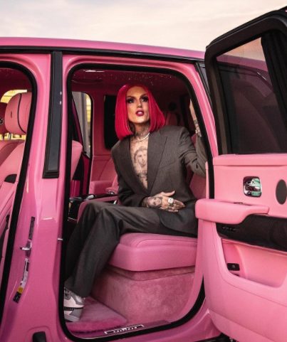 Jeffree Star with her Rolls Royes car