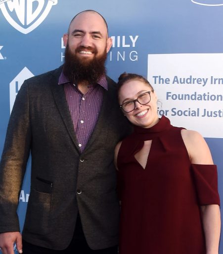 Ronda Rousey with her husband Travis Browne