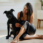 Daniella Monet with her pet dog