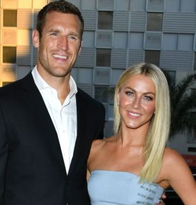Julianne Hough with her ex-husband Brooks Laich
