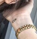 Maggie Lindemann Tattoo on left hand-